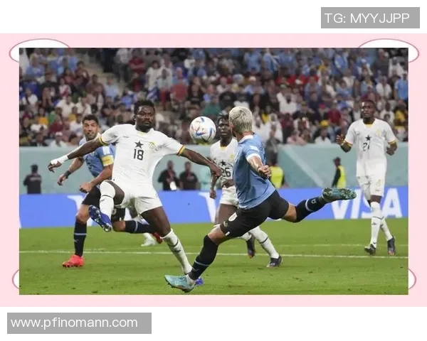 卡塔尔与伊朗足球赛精彩对决展现亚洲足球实力与激情碰撞