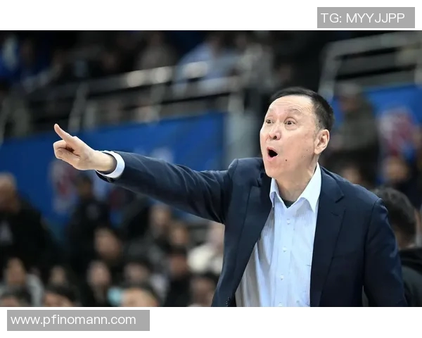 高诗岩：从青涩新星到篮球场上的闪耀巨星成长之路